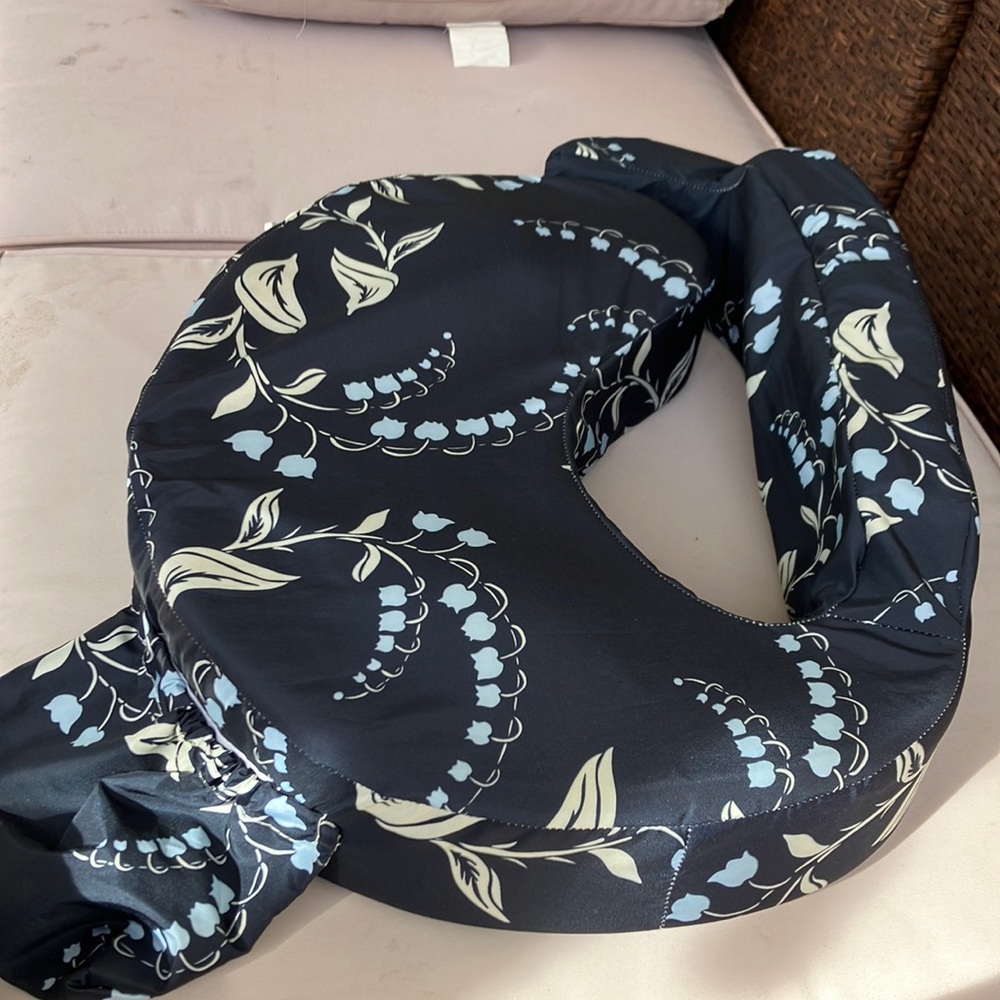 My Brest Friend Nursing Pillow